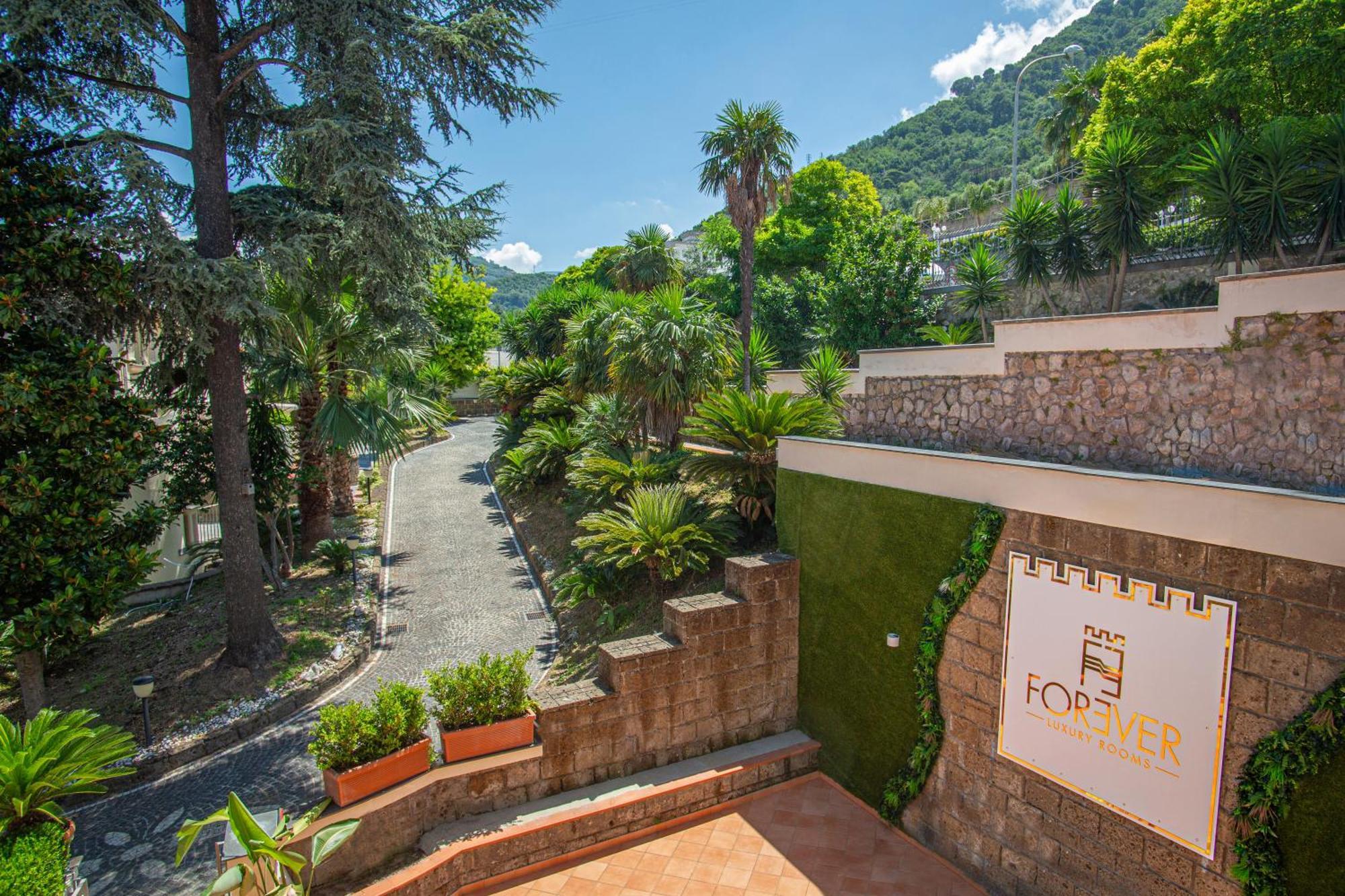 Forever Luxury Rooms Castellammare di Stabia Zewnętrze zdjęcie