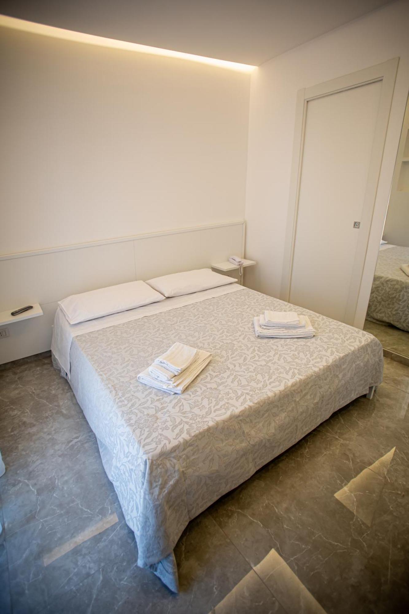 Forever Luxury Rooms Castellammare di Stabia Zewnętrze zdjęcie